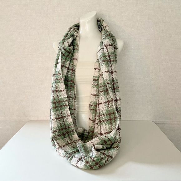 FADIVI NY, Blanket Weave Plaid Infinity Scarf, Minty Sage, Ivory, Brown,… - Picture 3 of 7